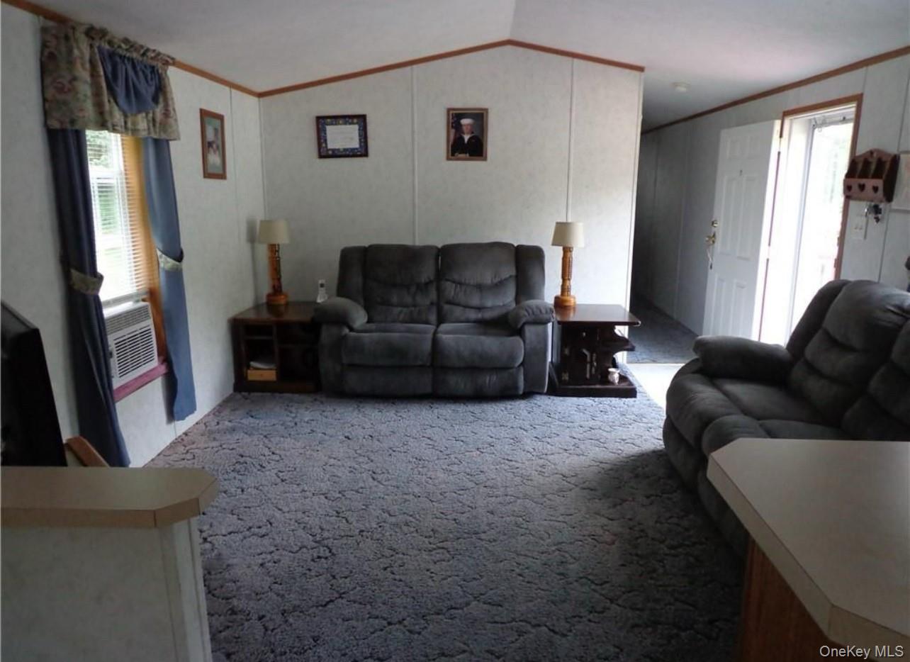 182-184 Mutton Hill Road, Neversink, NY 12765