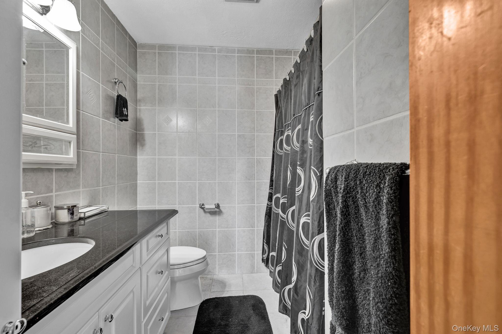 4 Applesauce Lane, Wappingers Falls, NY 12590