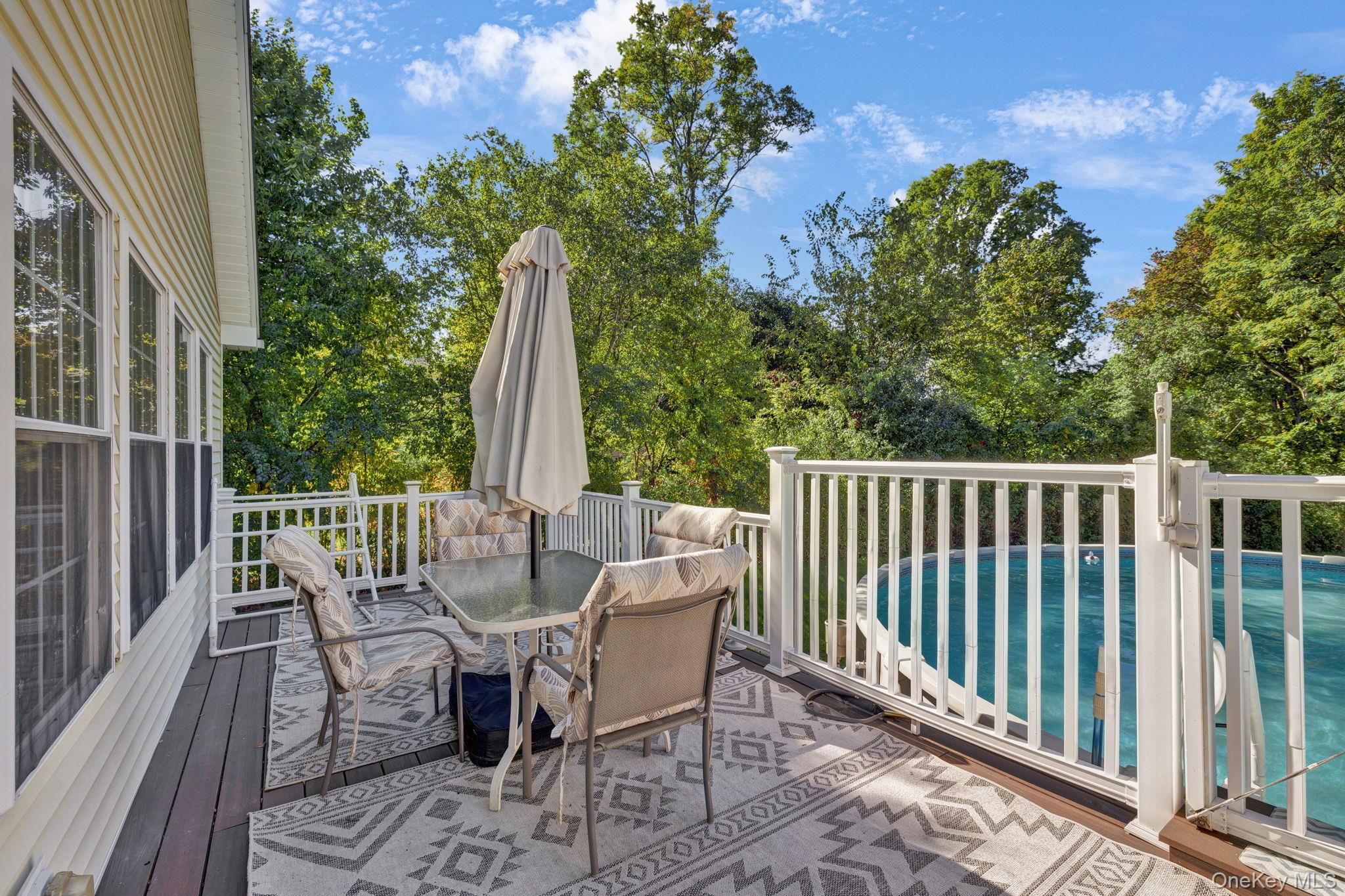 4 Applesauce Lane, Wappingers Falls, NY 12590