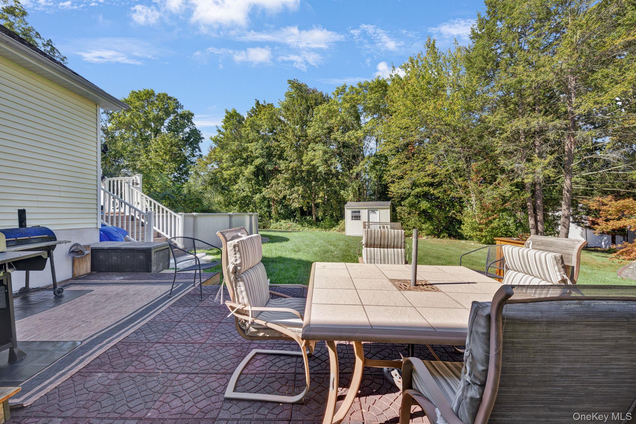 4 Applesauce Lane, Wappingers Falls, NY 12590