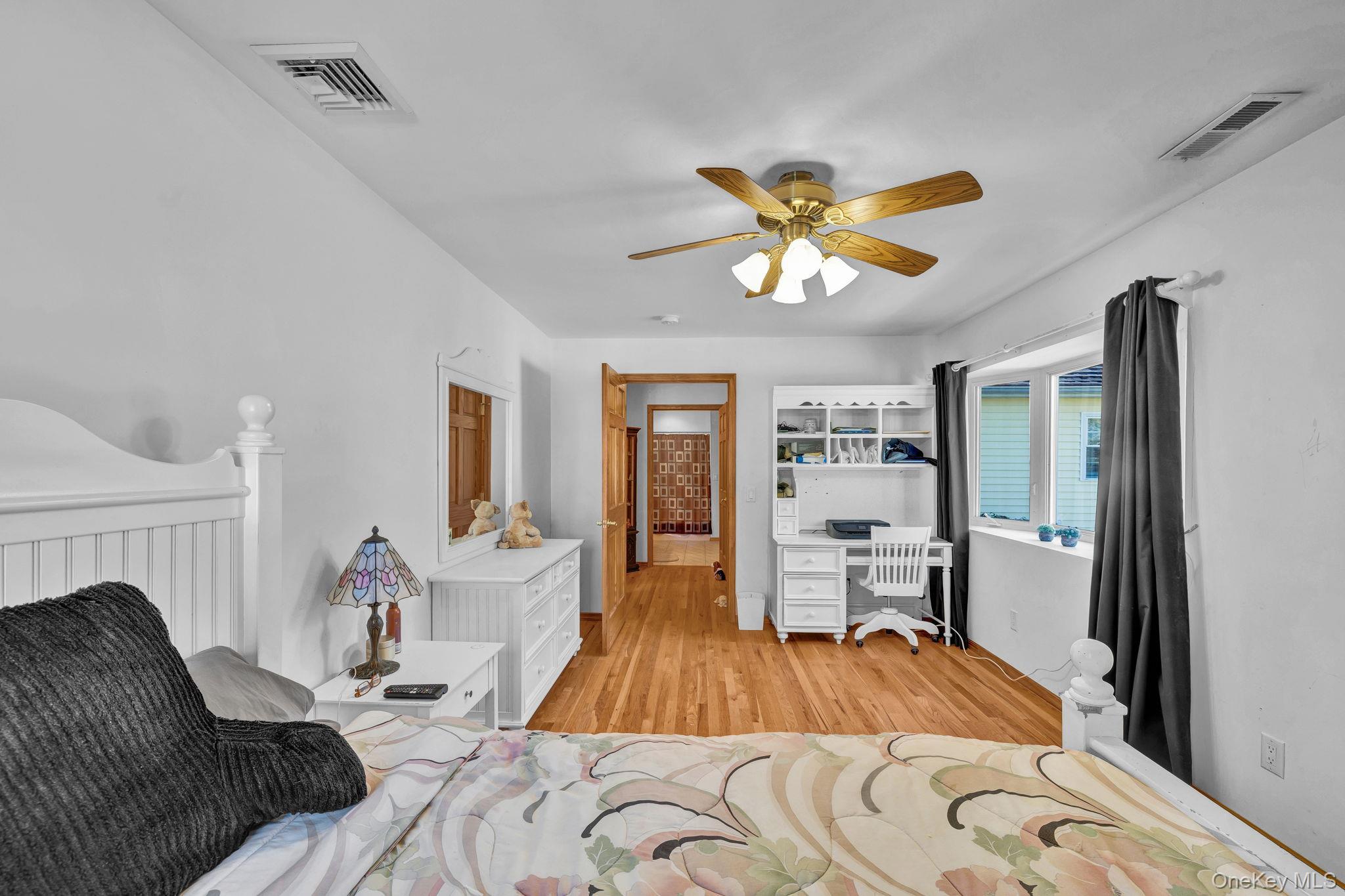 4 Applesauce Lane, Wappingers Falls, NY 12590