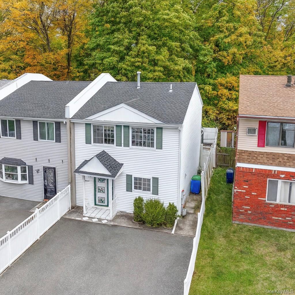 14 Spruce Peak Road, Middletown, NY 10940