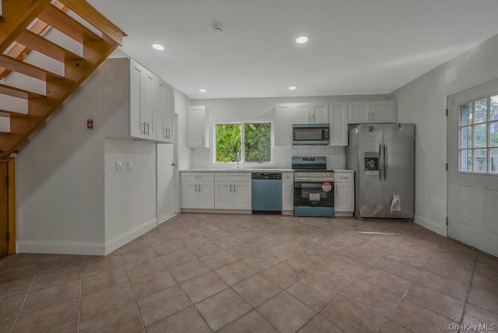 30 Dogwood Road, Rocky Point, NY 11778