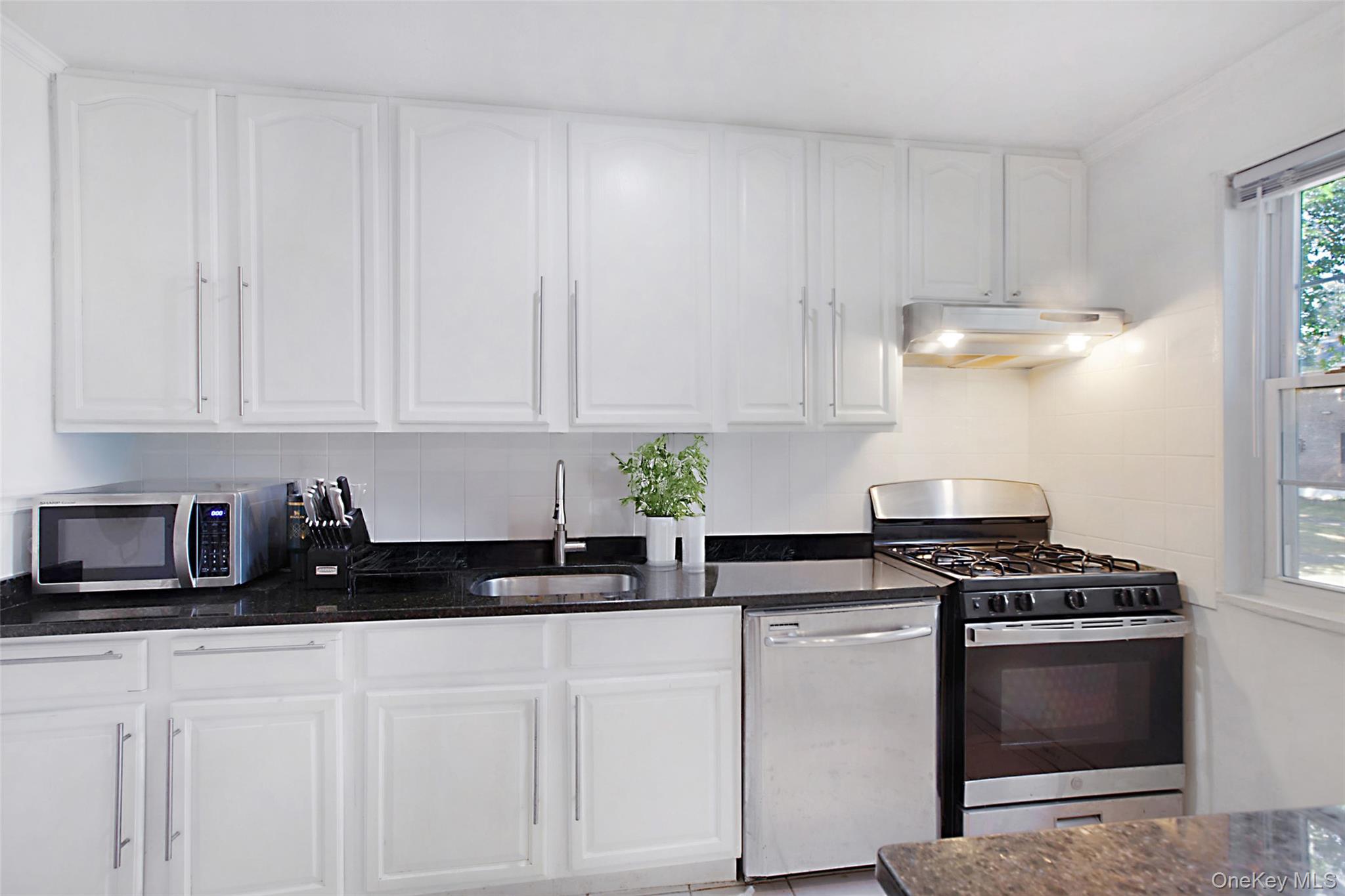 224-62 Horace Harding Expressway # 1st Fl, Bayside, NY 11364