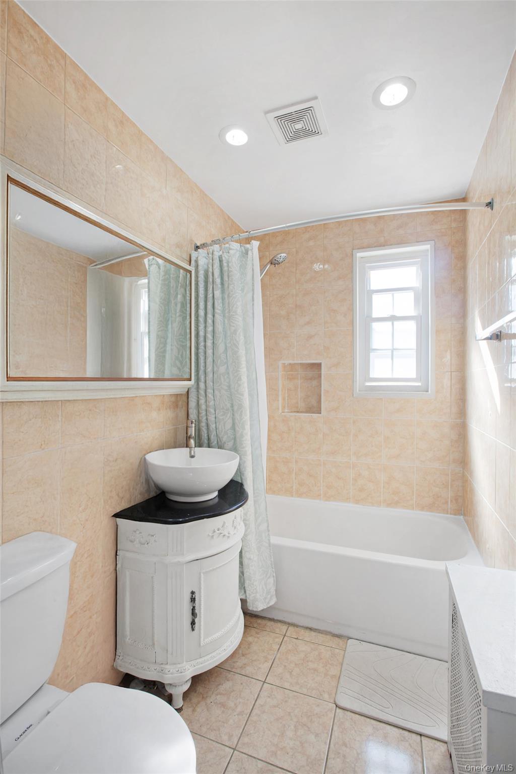 224-62 Horace Harding Expressway # 1st Fl, Bayside, NY 11364