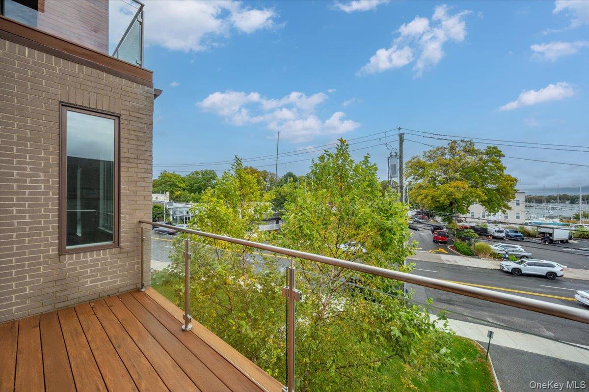 422 E Boston Post Road # 301, Mamaroneck, NY 10543