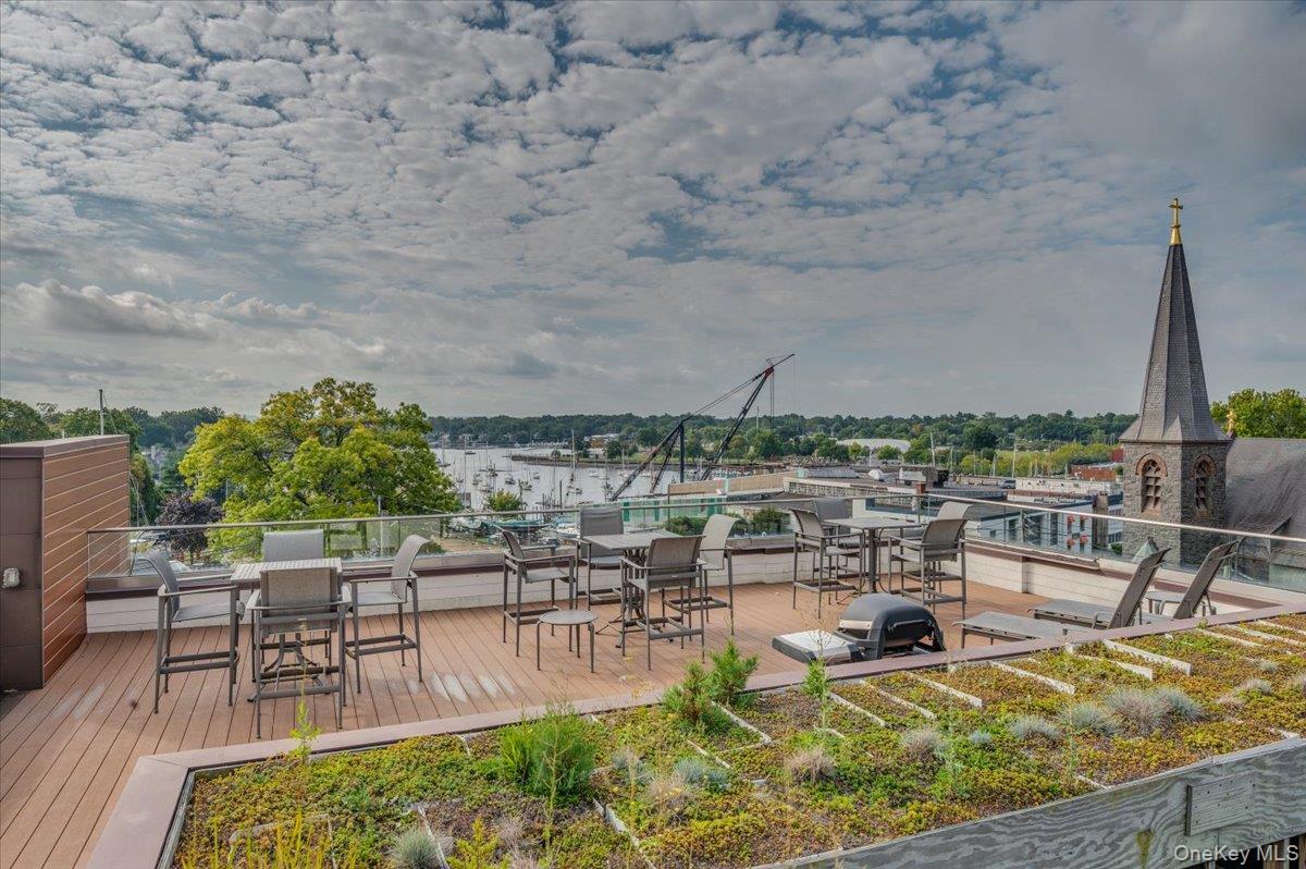 422 E Boston Post Road # 301, Mamaroneck, NY 10543