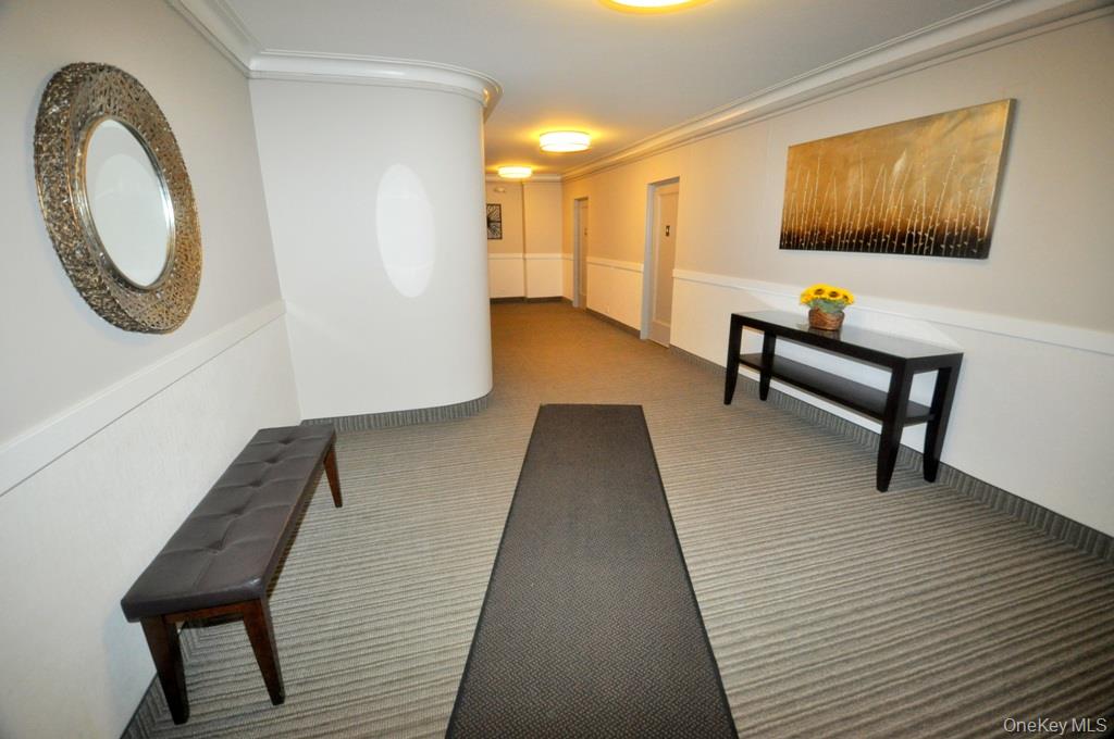 235 Garth Road # C5B, Scarsdale, NY 10583