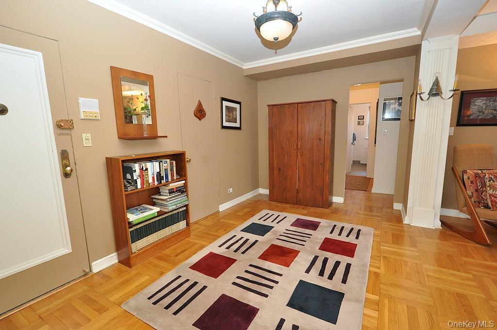 235 Garth Road # C5B, Scarsdale, NY 10583