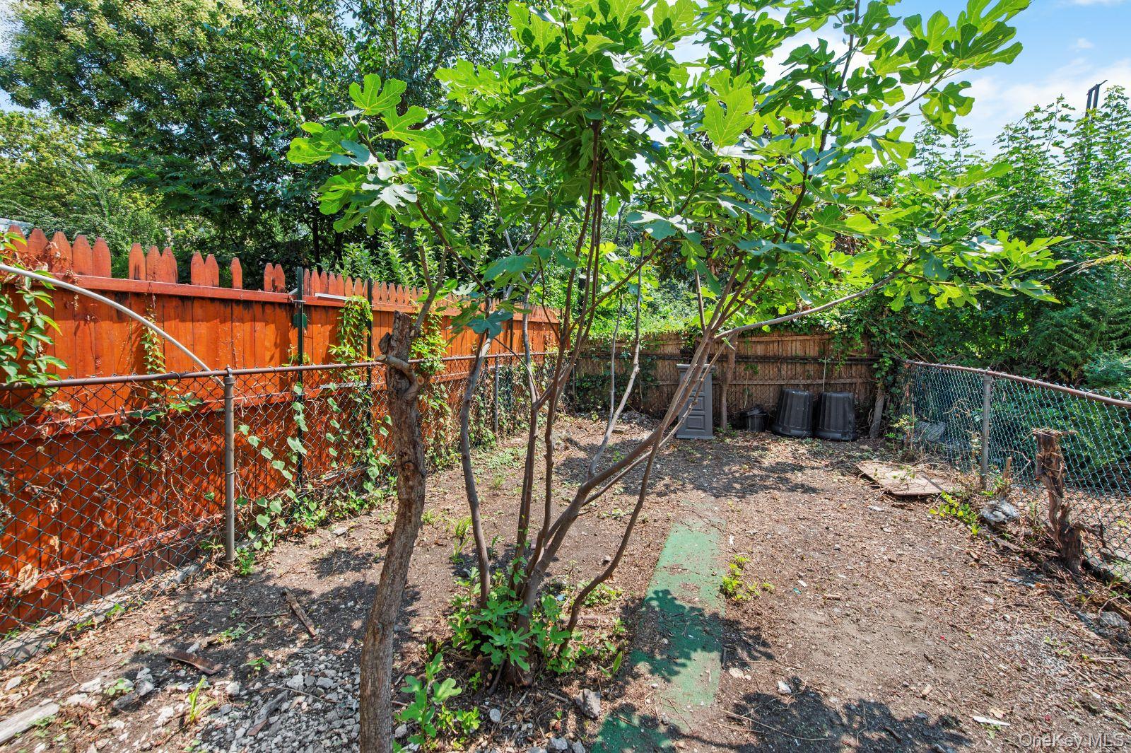 3057 14th Street, Astoria, NY 11102