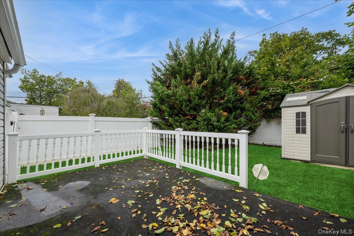 44 Shotgun Lane, Levittown, NY 11756