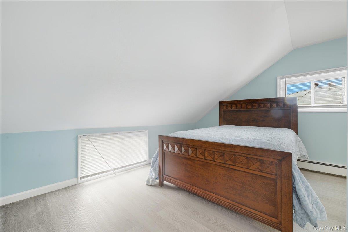 44 Shotgun Lane, Levittown, NY 11756