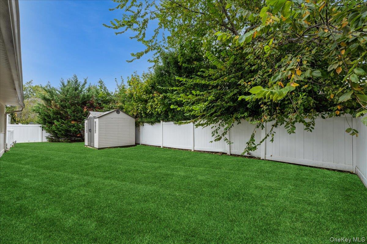 44 Shotgun Lane, Levittown, NY 11756