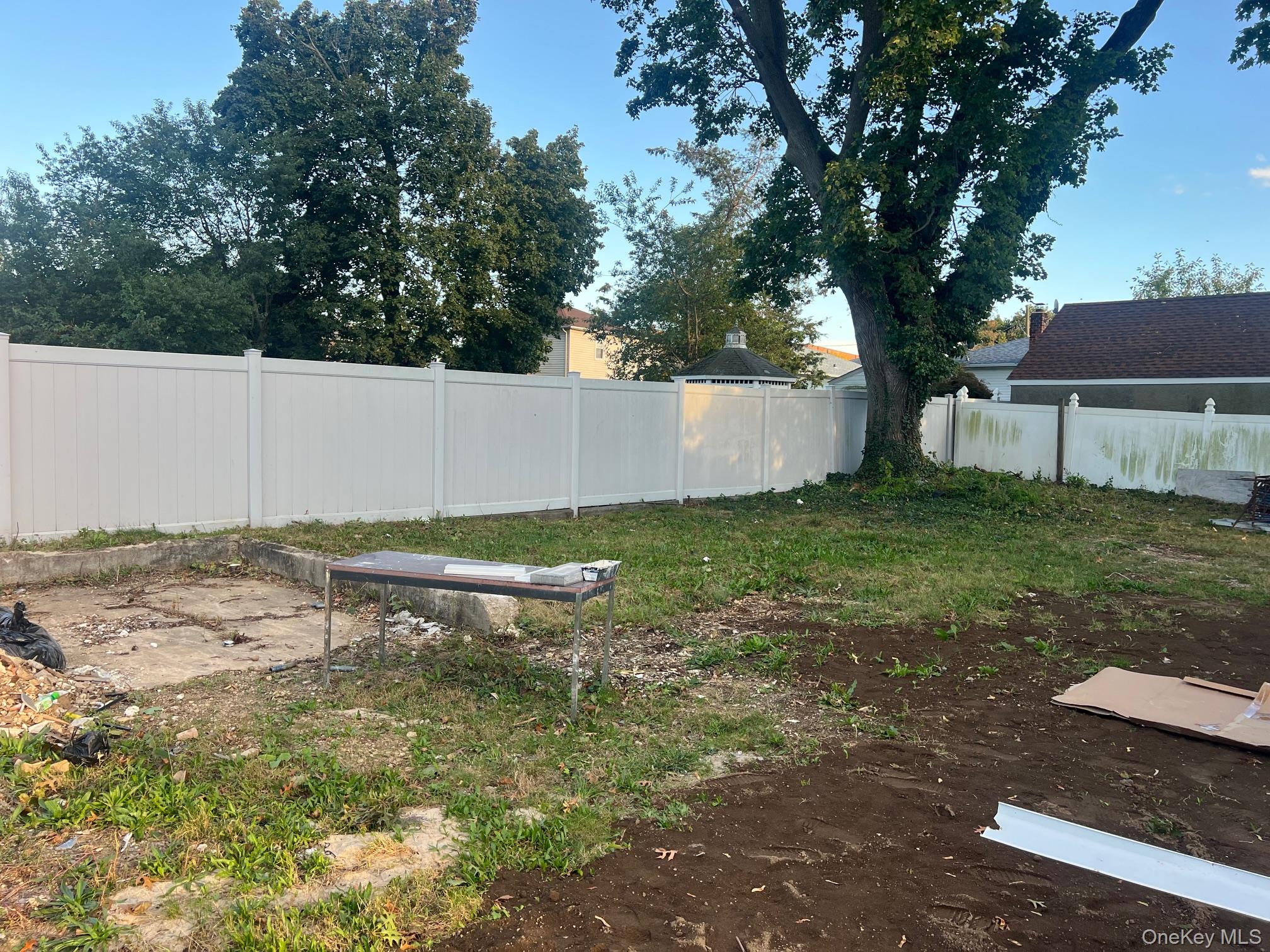 66 WARNER Avenue, Hempstead, NY 11550