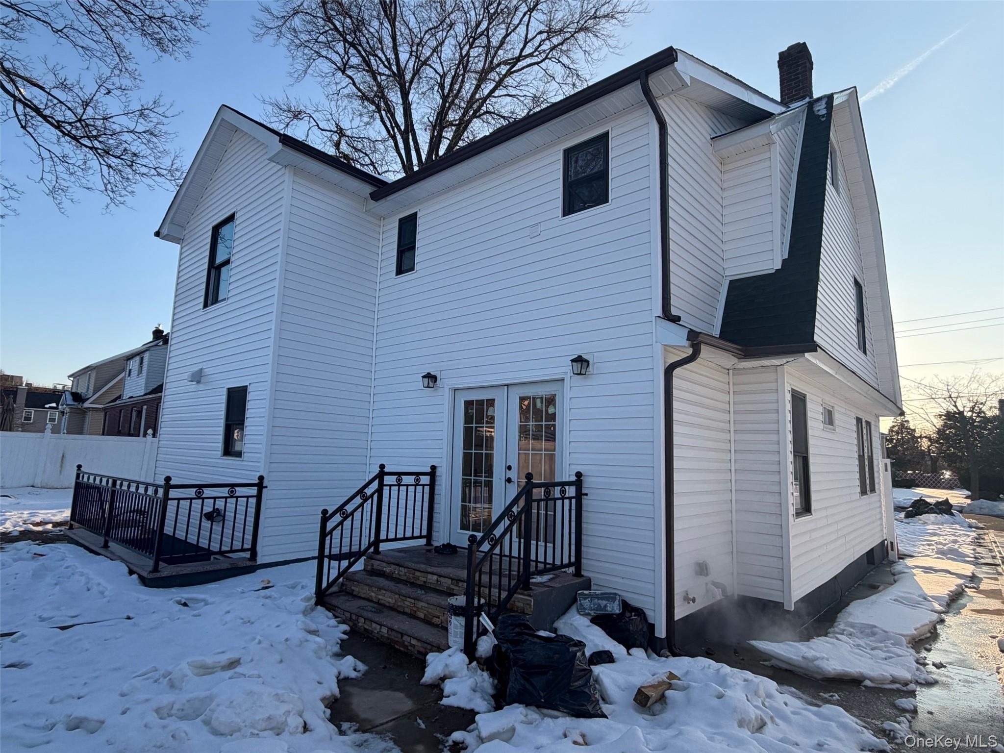 66 WARNER Avenue, Hempstead, NY 11550