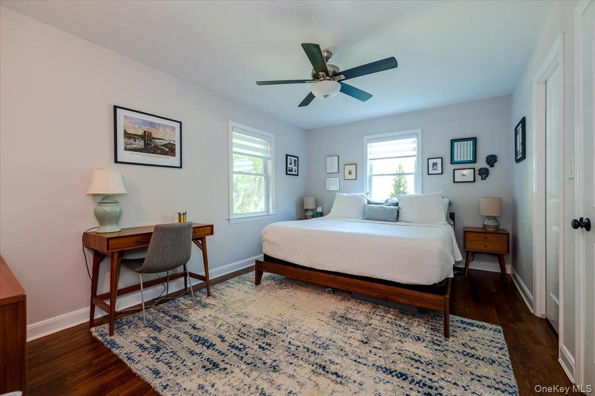 17 Dumbarton Drive, Huntington, NY 11743