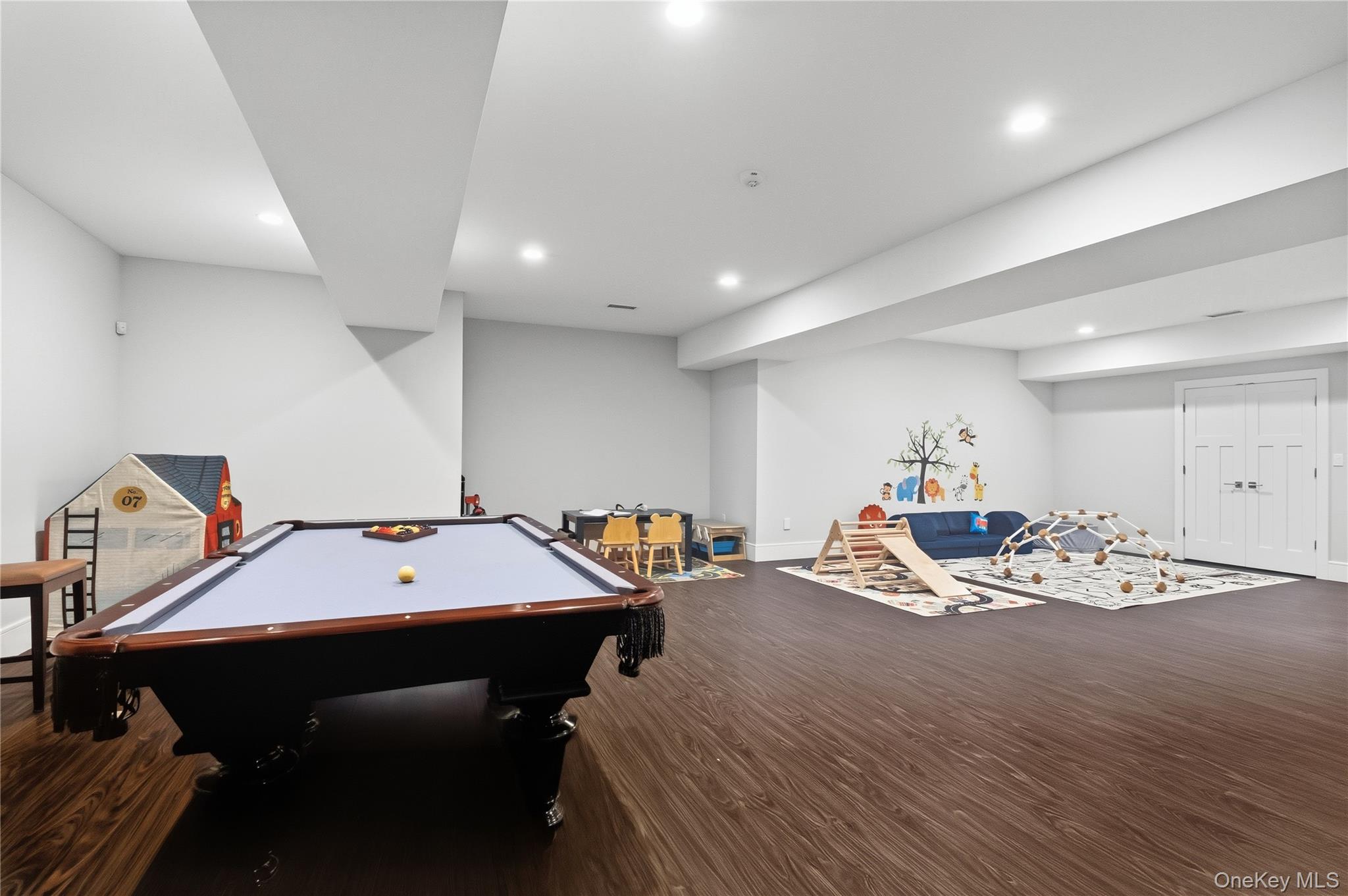 20 Claremont Road, Scarsdale, NY 10583