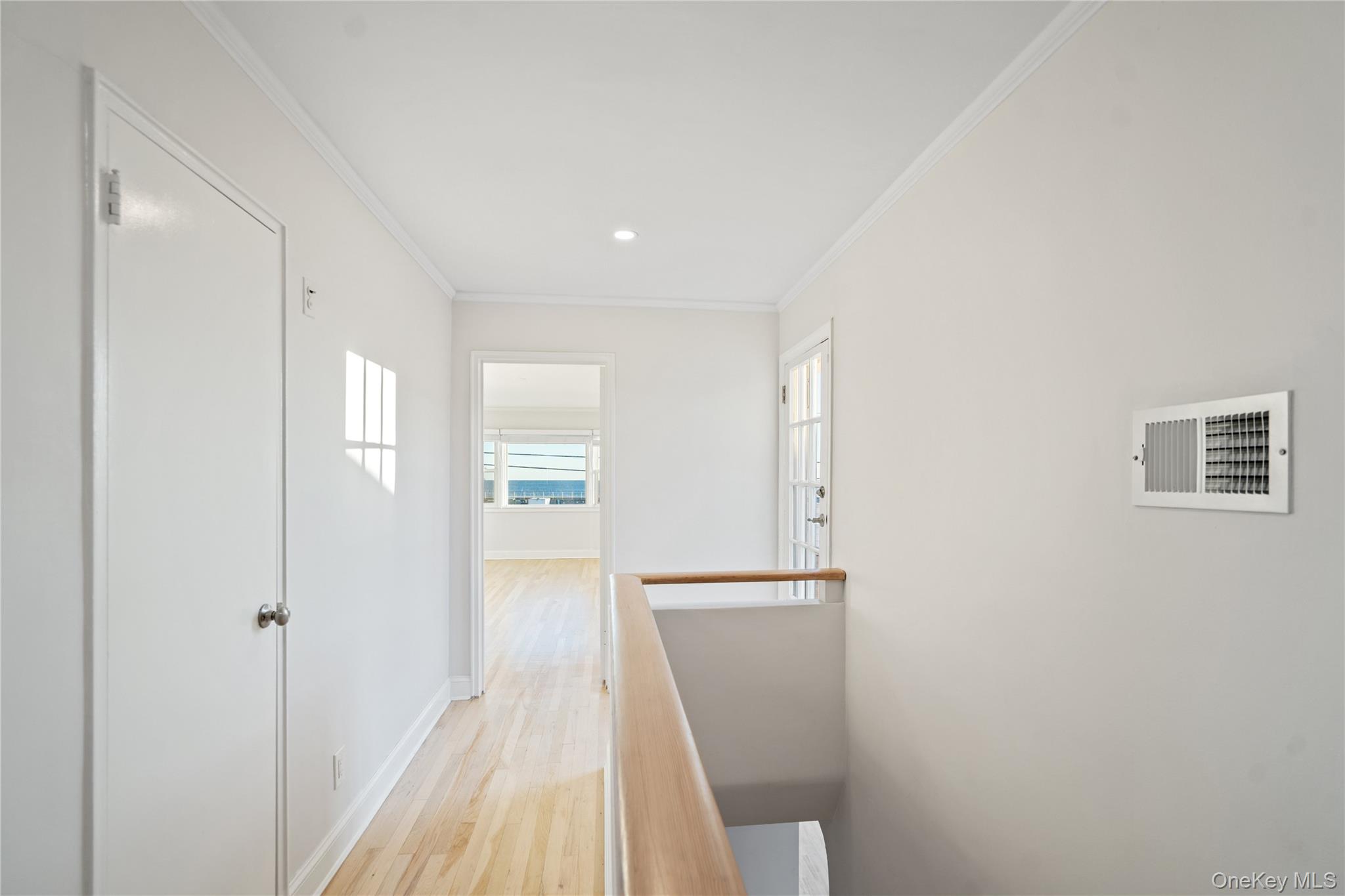 2000 Ocean Boulevard, Atlantic Beach, NY 11509