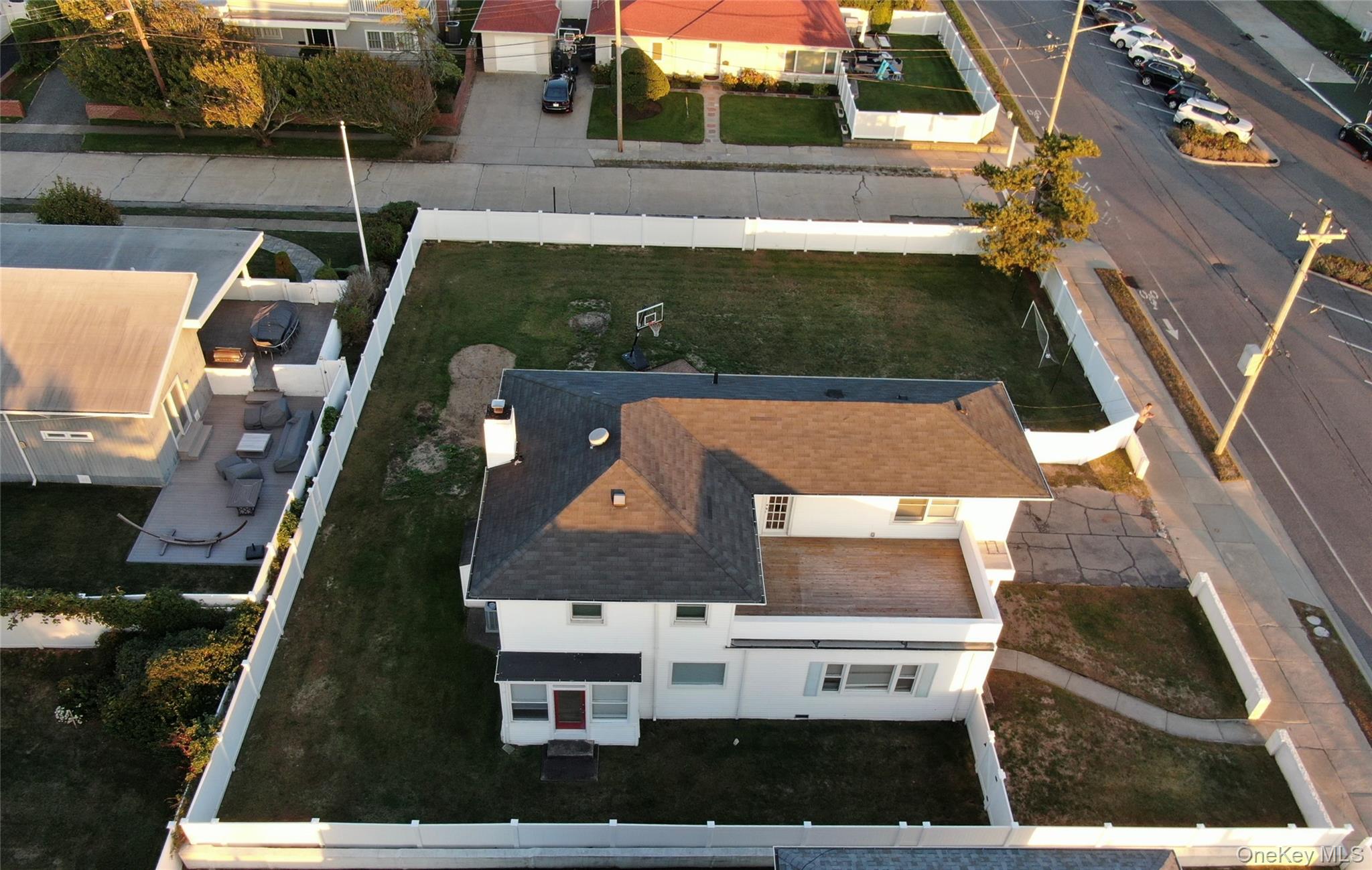 2000 Ocean Boulevard, Atlantic Beach, NY 11509