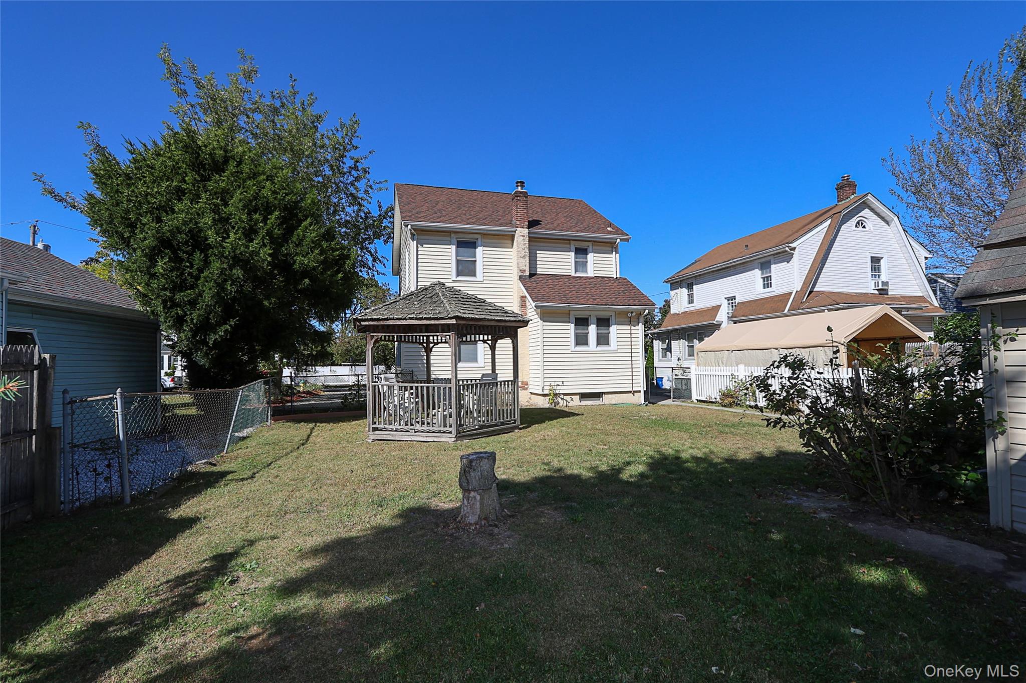 437 Ray Street, Freeport, NY 11520