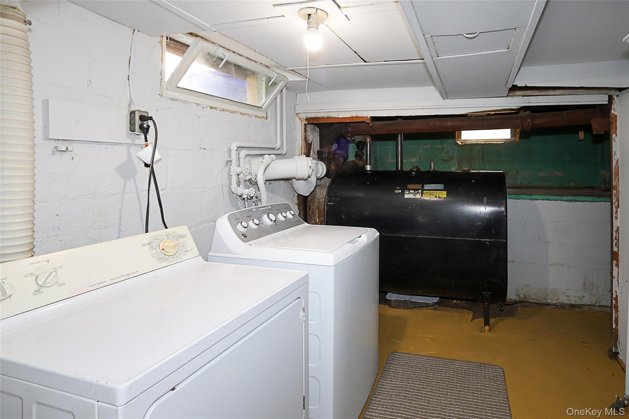 437 Ray Street, Freeport, NY 11520