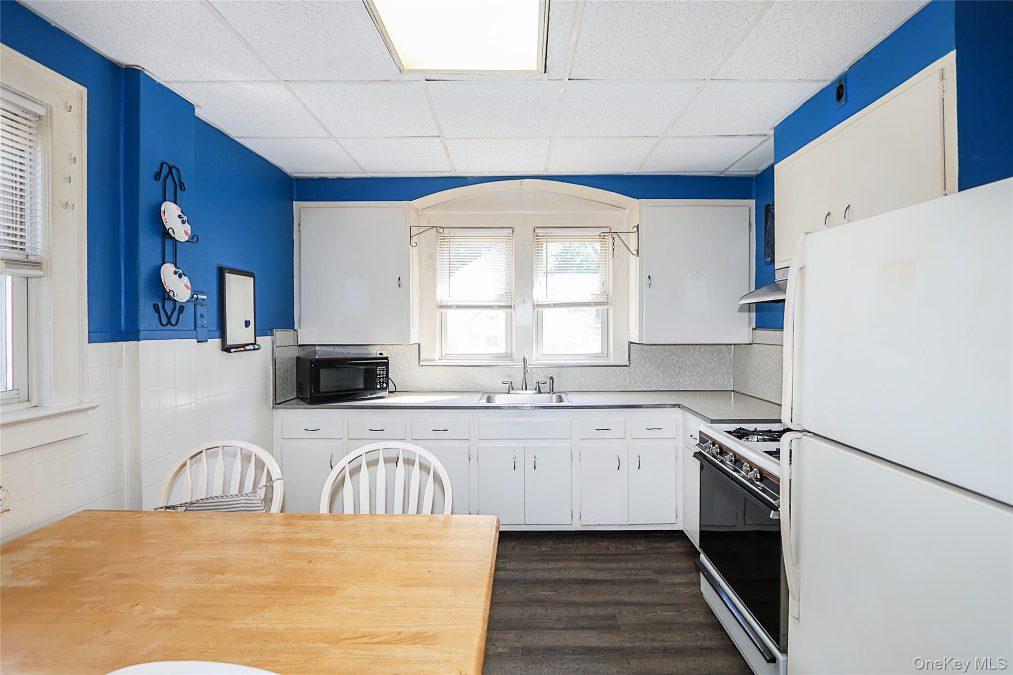 437 Ray Street, Freeport, NY 11520