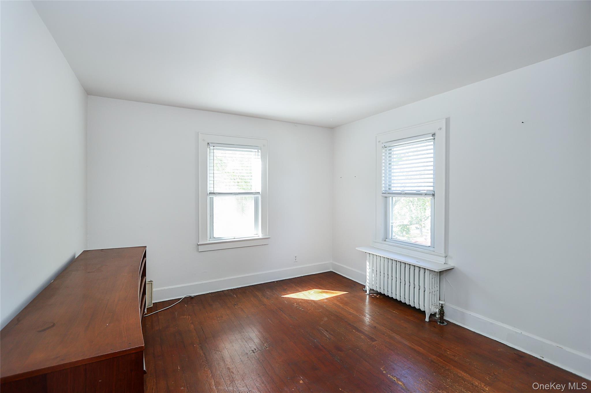 437 Ray Street, Freeport, NY 11520