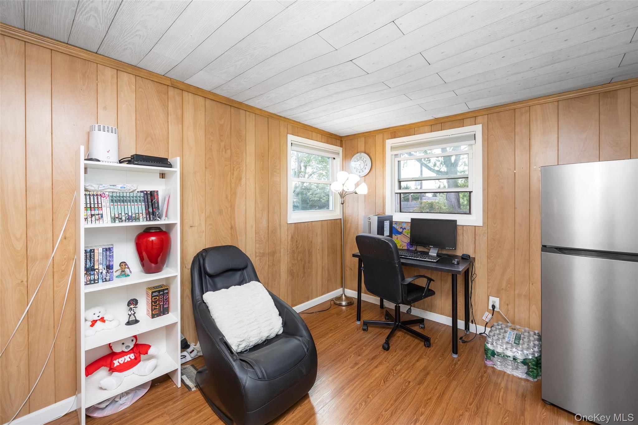 15 Alexander Drive, Syosset, NY 11791