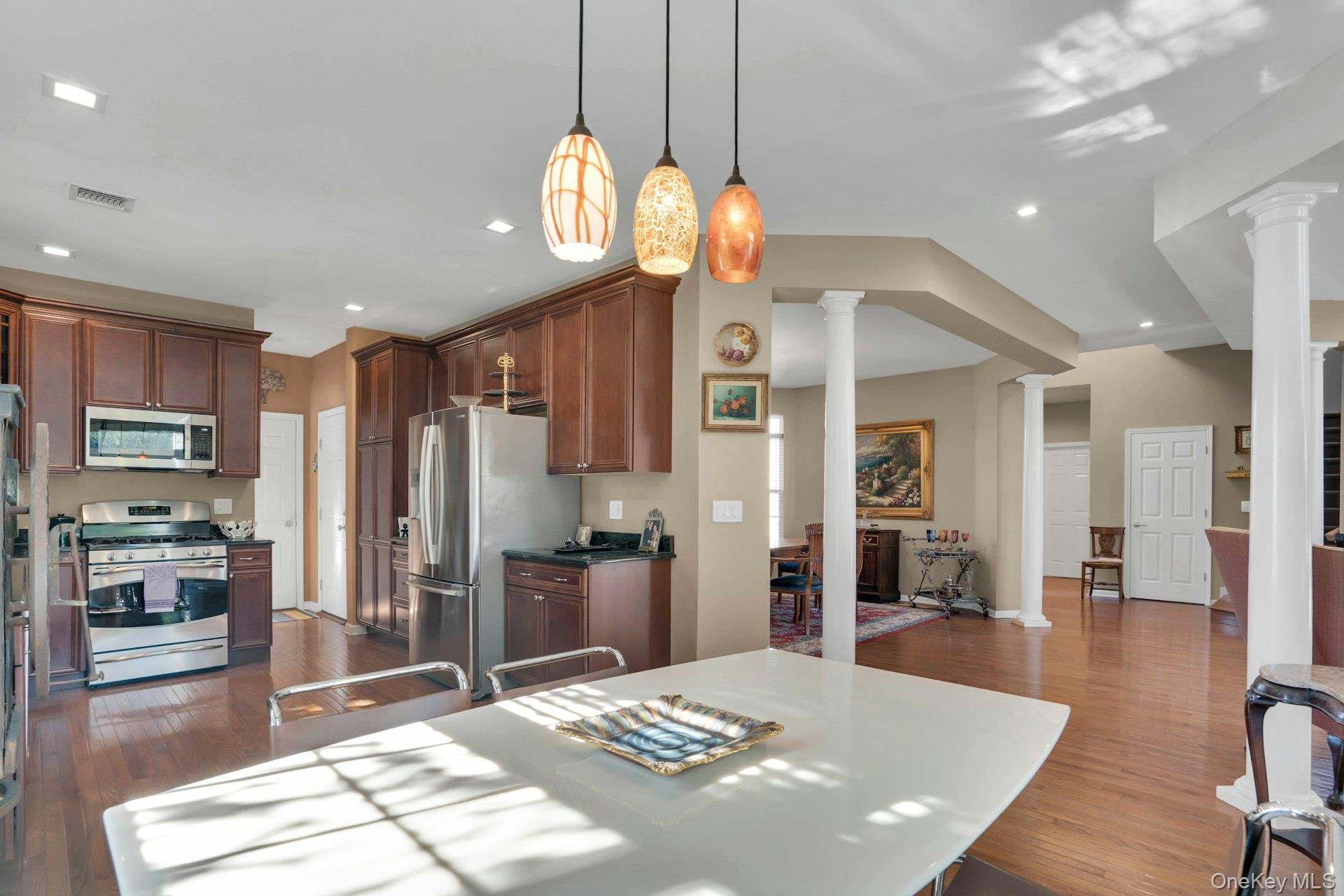 420 Stonecrop Road, Aquebogue, NY 11901