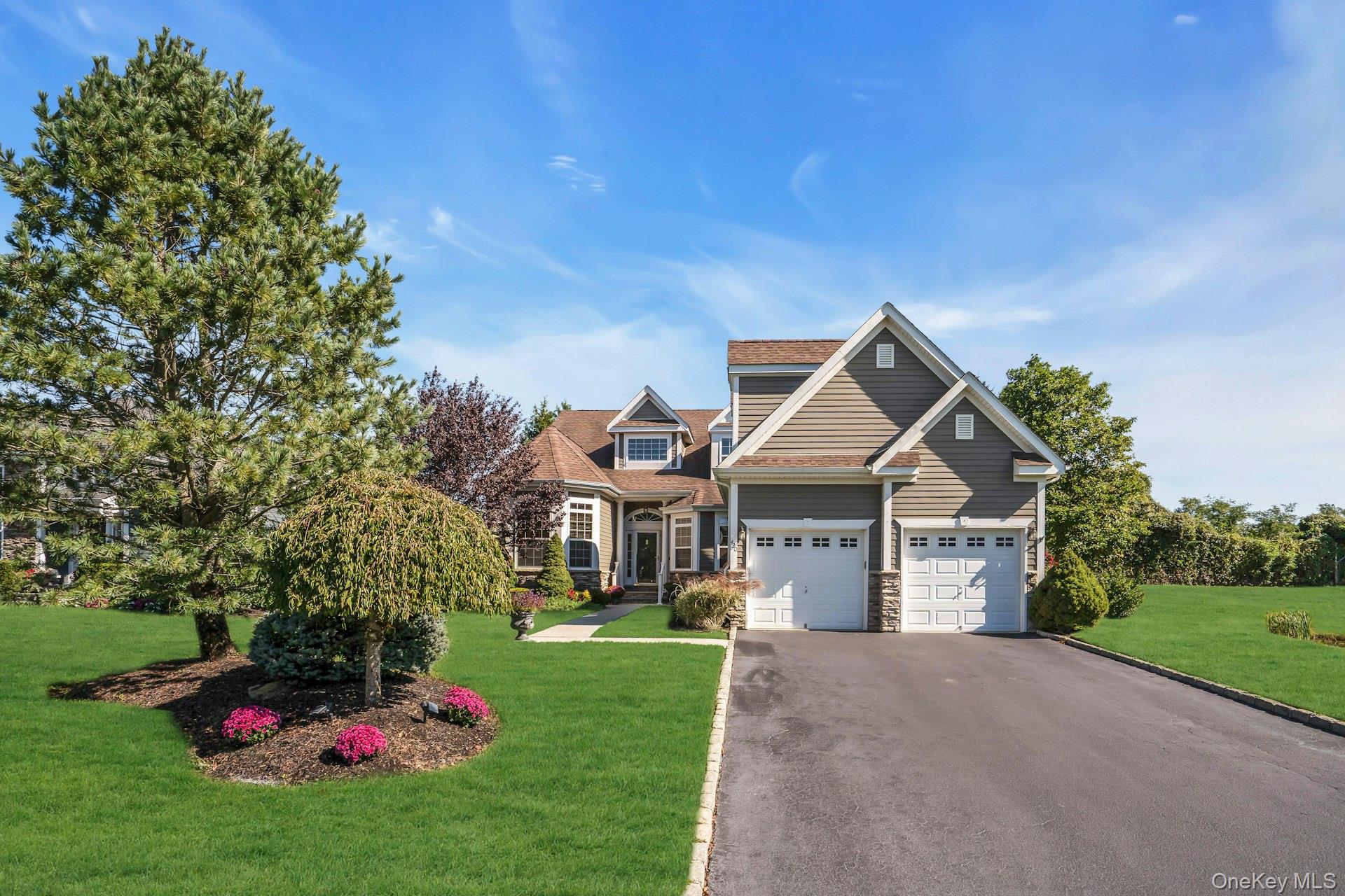 420 Stonecrop Road, Aquebogue, NY 11901