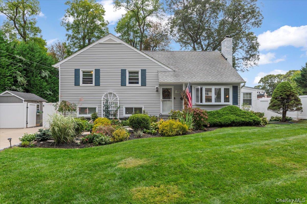 86 E 24th Street, Huntington Station, NY 11746