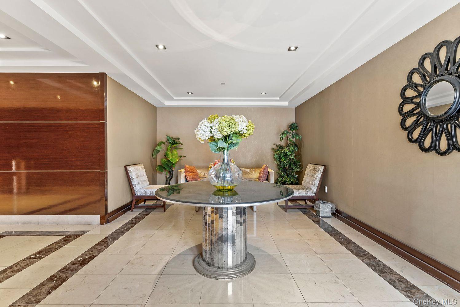 6405 Yellowstone Boulevard # 414, Forest Hills, NY 11375