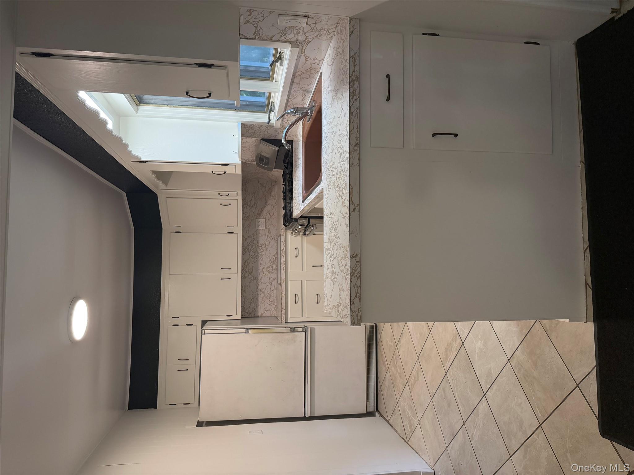 24 Duryea Avenue, Montauk, NY 11954