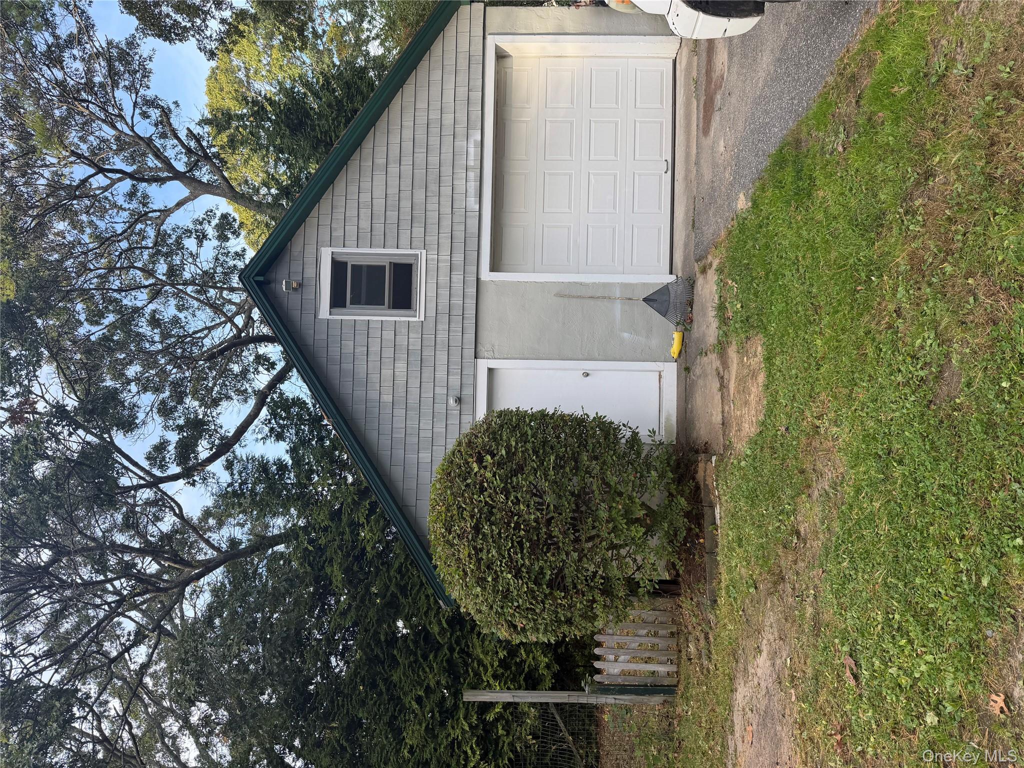 24 Duryea Avenue, Montauk, NY 11954