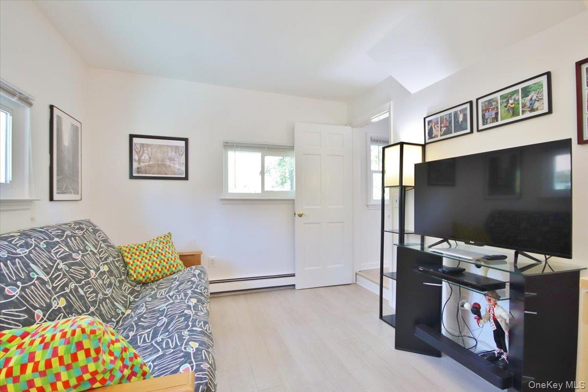 143 Old Post Road, Marlboro, NY 12542