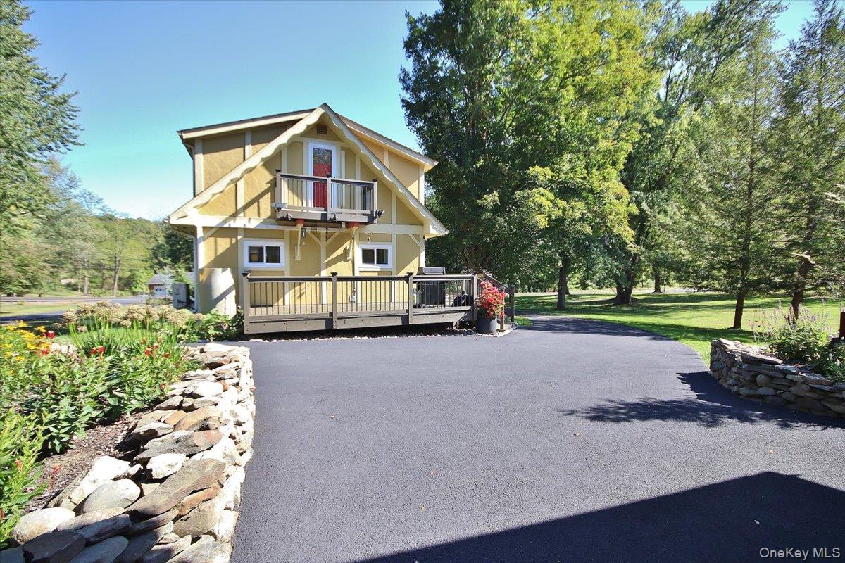 143 Old Post Road, Marlboro, NY 12542