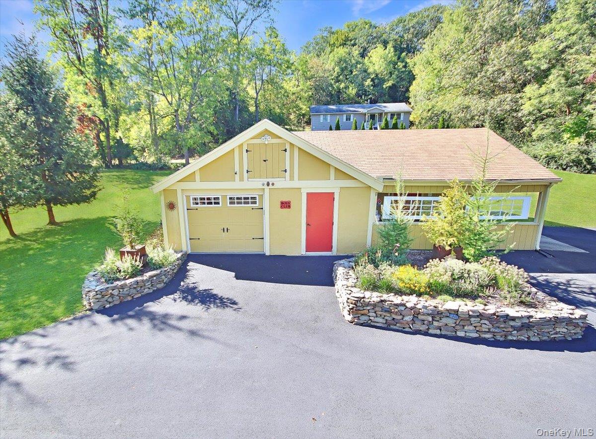 143 Old Post Road, Marlboro, NY 12542