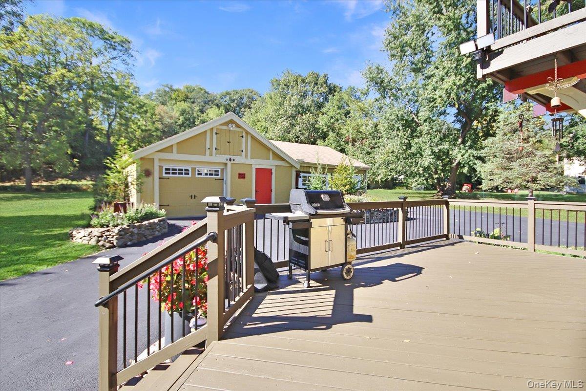 143 Old Post Road, Marlboro, NY 12542