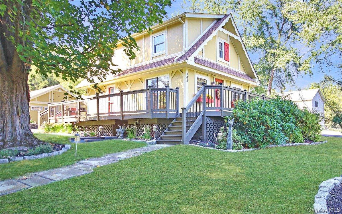 143 Old Post Road, Marlboro, NY 12542