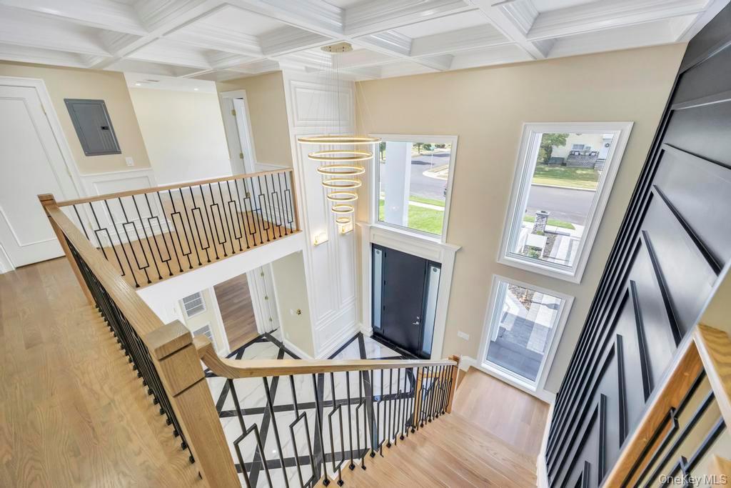 9 Short Lane, Levittown, NY 11756