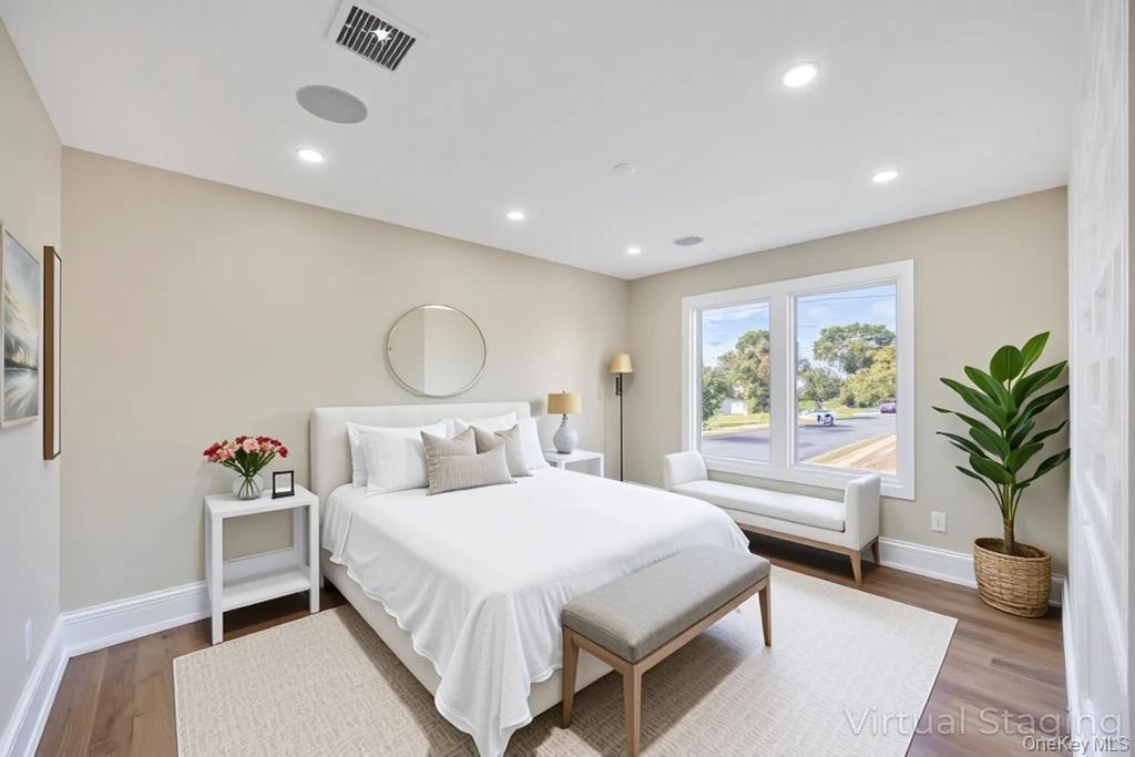 9 Short Lane, Levittown, NY 11756