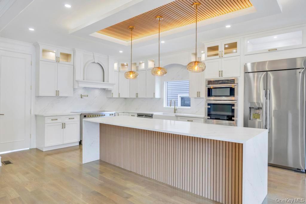 9 Short Lane, Levittown, NY 11756