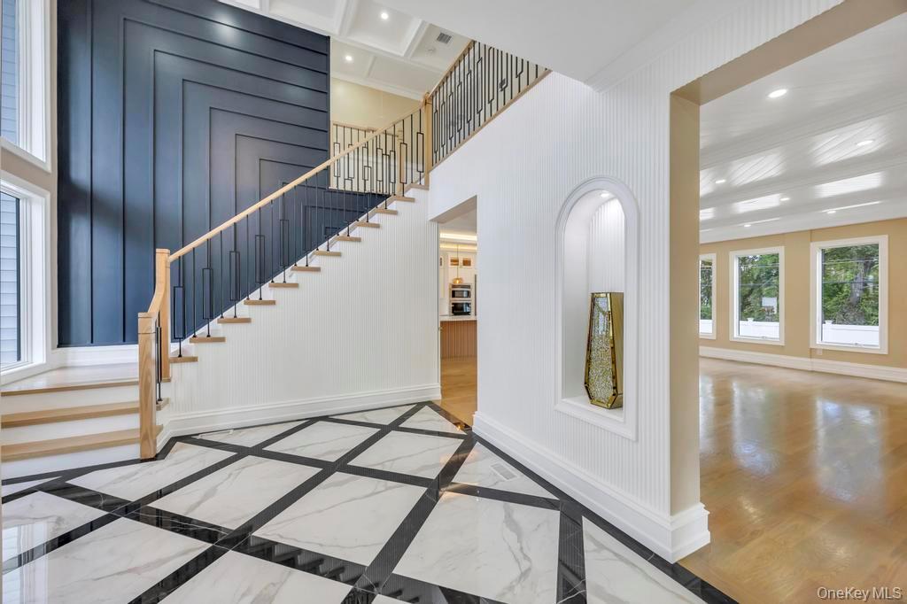 9 Short Lane, Levittown, NY 11756