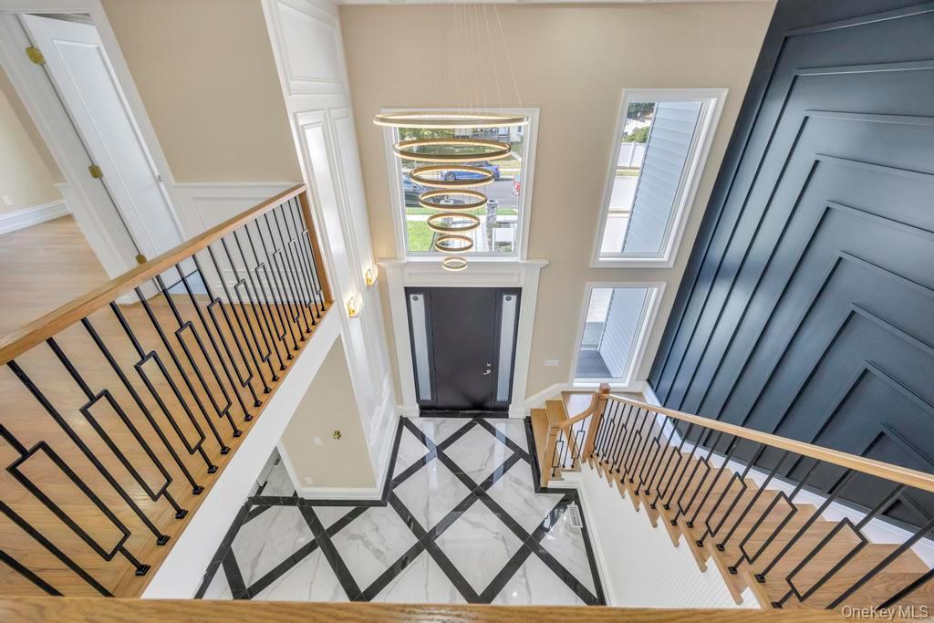 9 Short Lane, Levittown, NY 11756