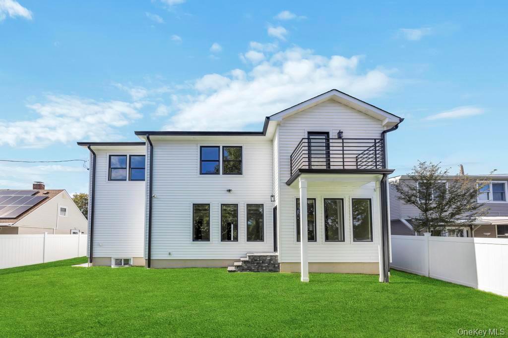 9 Short Lane, Levittown, NY 11756