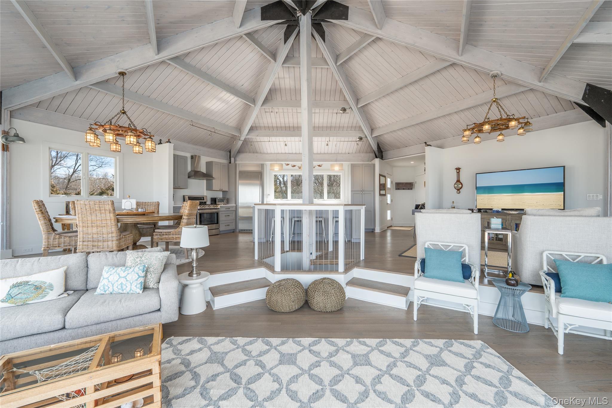 56875 Route 48, Greenport, NY 11944