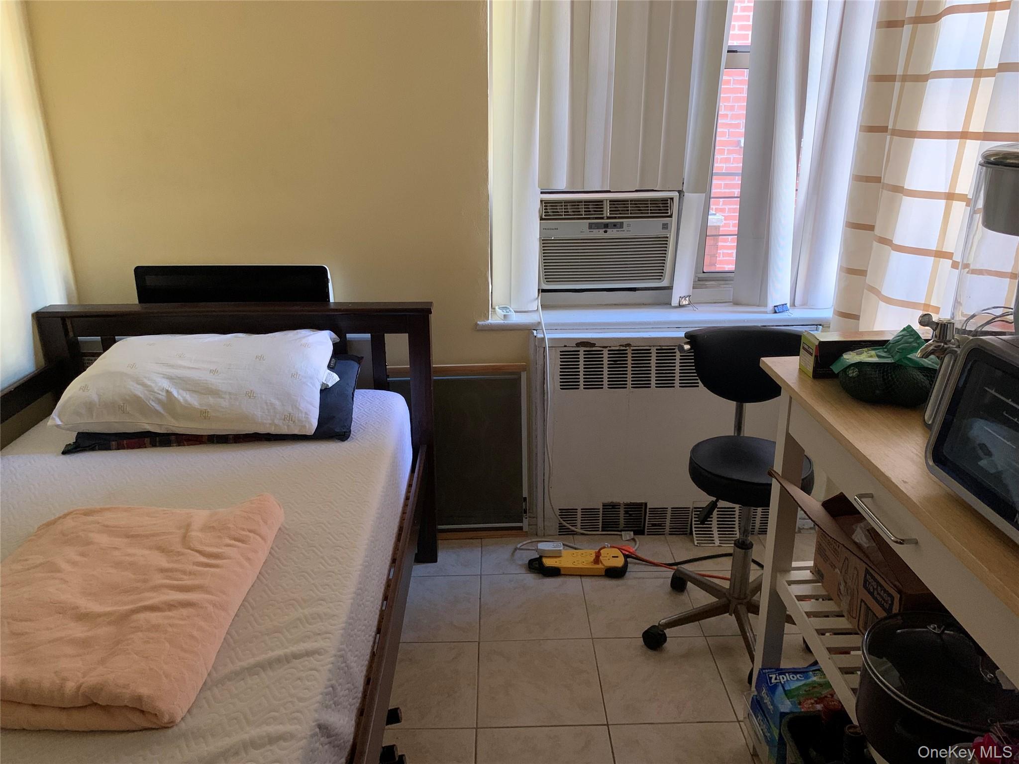 102-40 67 Drive # 3h, Forest Hills, NY 11375