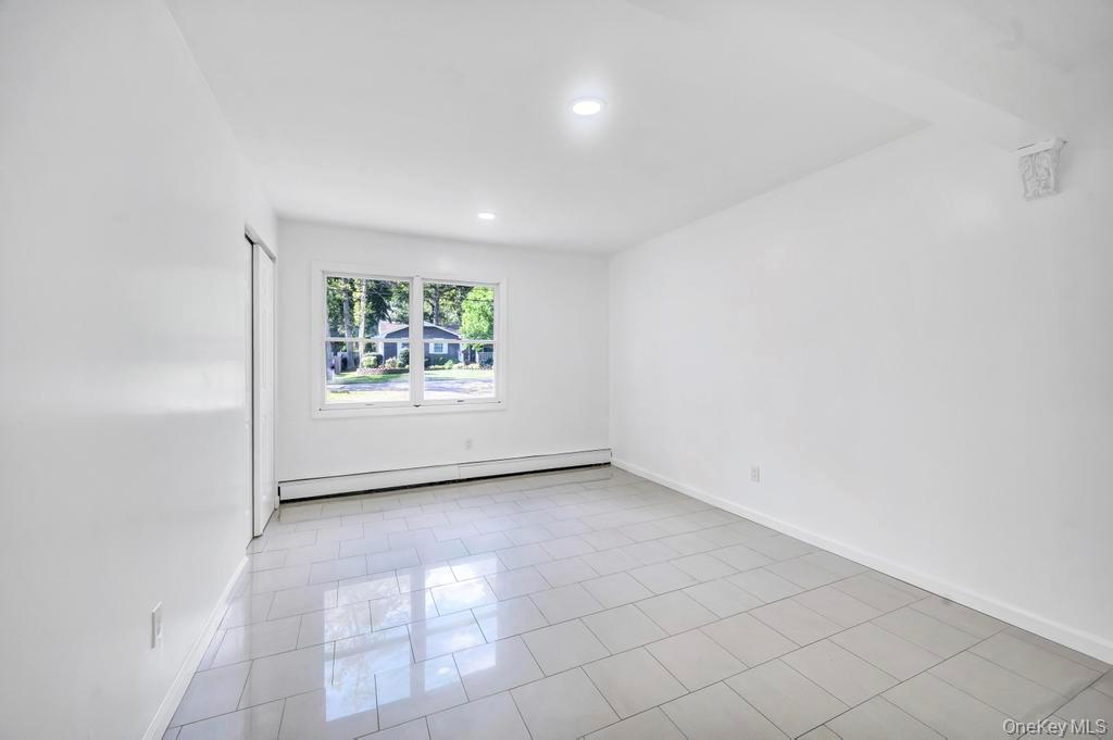 37 Cedar Branch Street, Middle Island, NY 11953