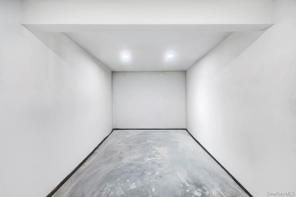 37 Cedar Branch Street, Middle Island, NY 11953