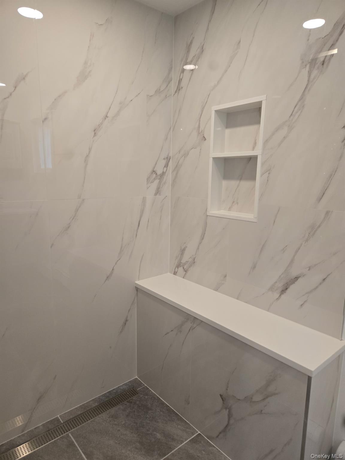 125 Roslyn Road # 1, Mineola, NY 11501